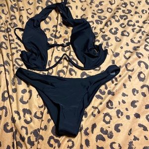 Black bikini